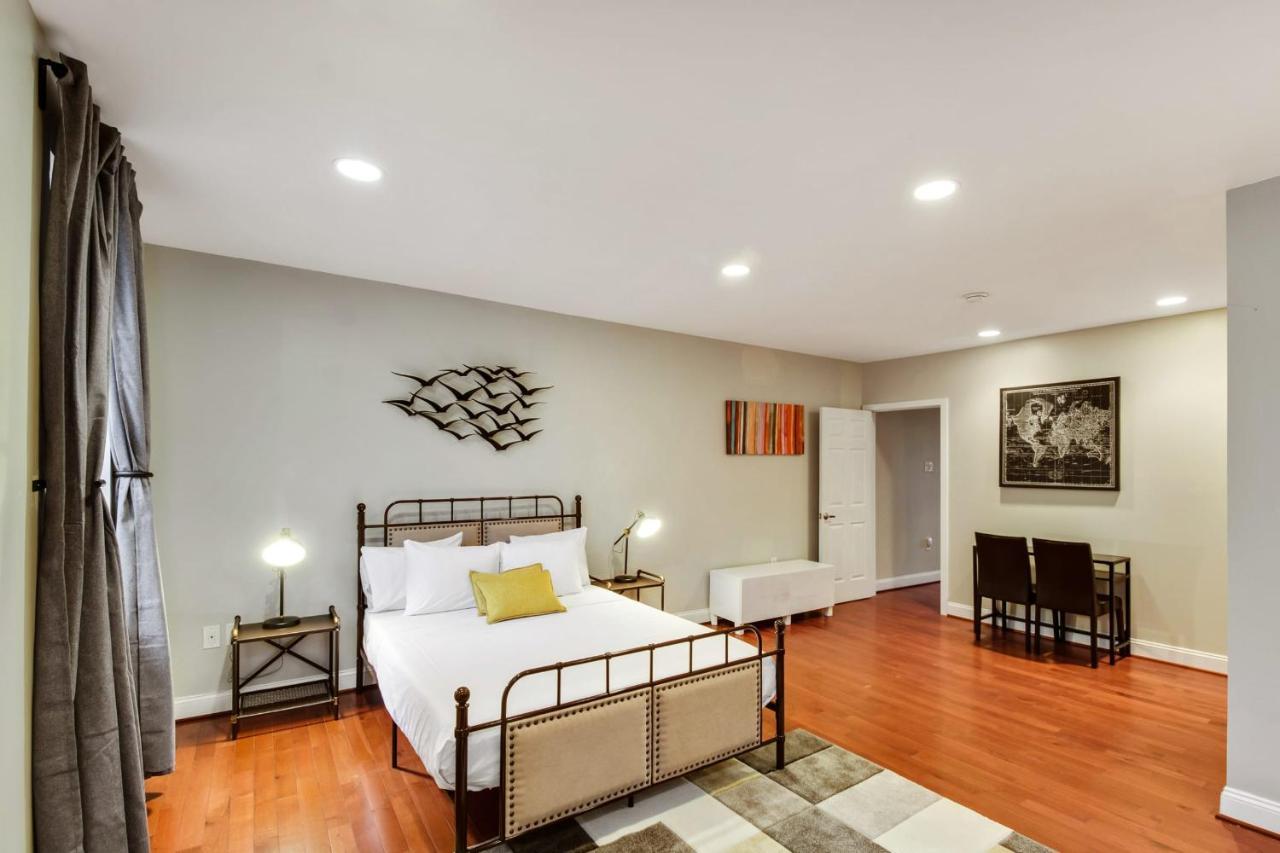 The Dreamers Penthouse-funky 3bd In Center